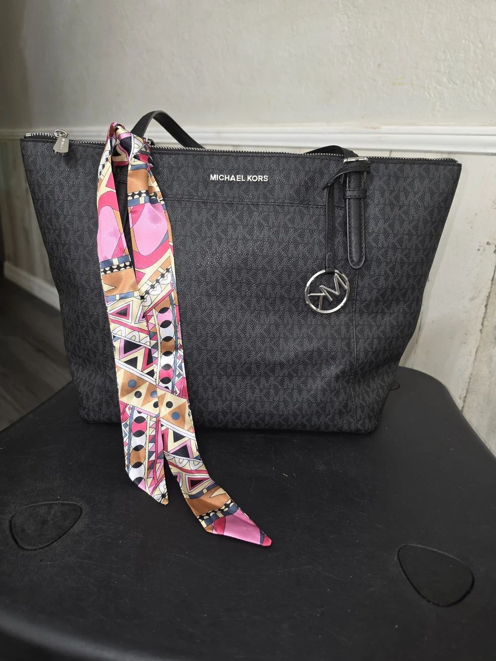 ONE Silky Multicolor Patterned Skinny Scarves / Twilly - NWOT